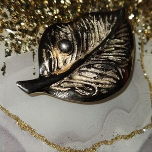 Vintage Giovanni Leaf Brooch